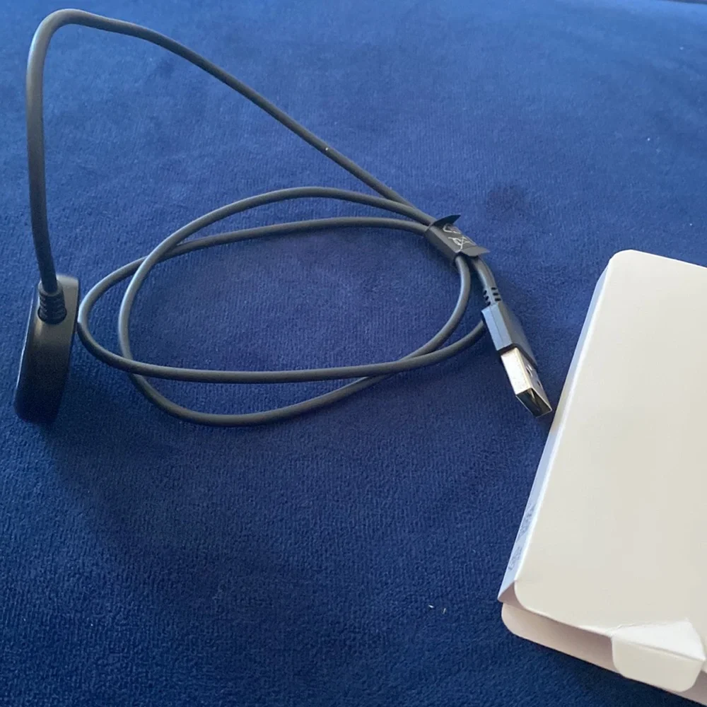 Samsung watch4 charger NEW